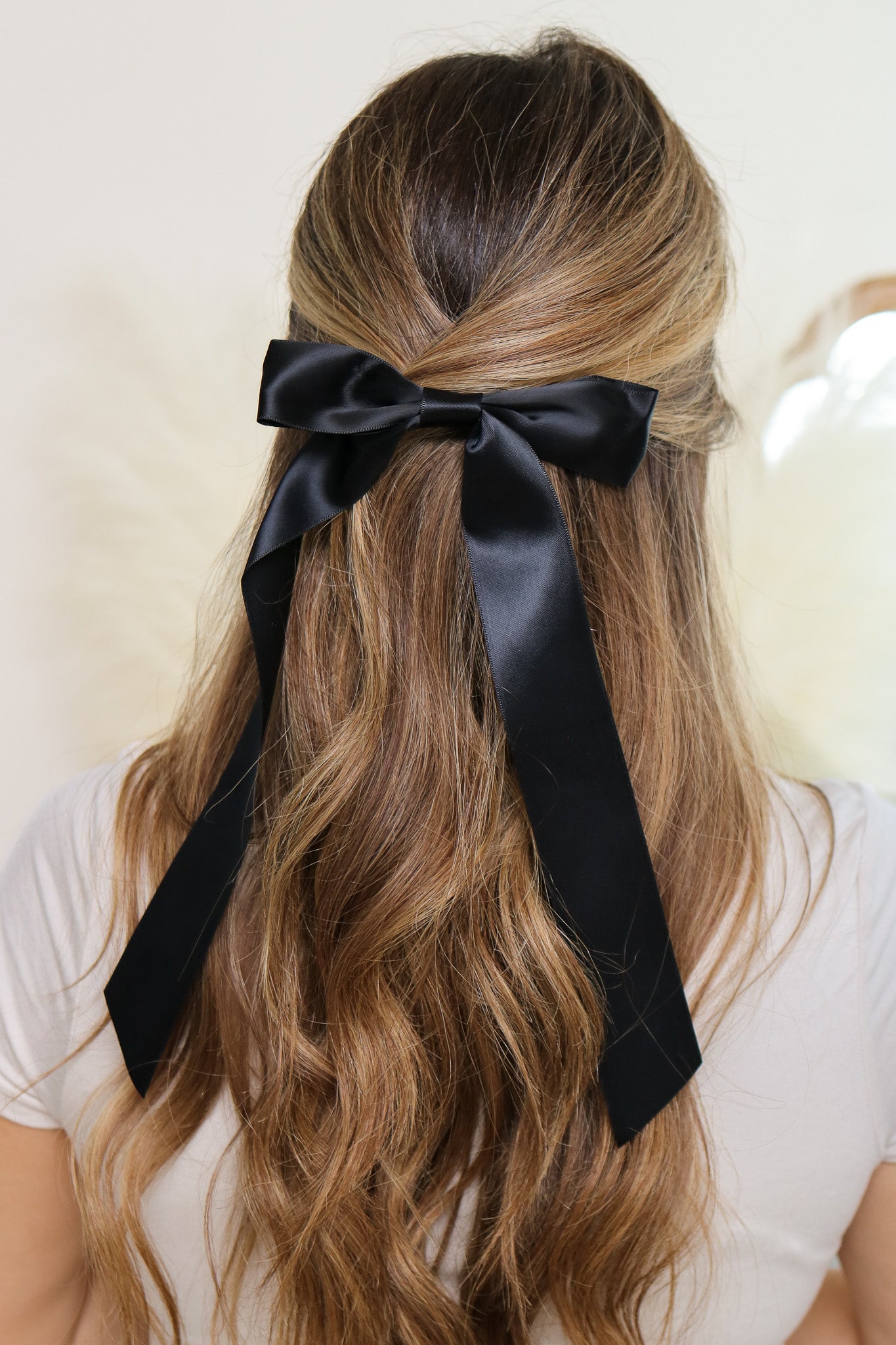 Large Hair Bow (black)